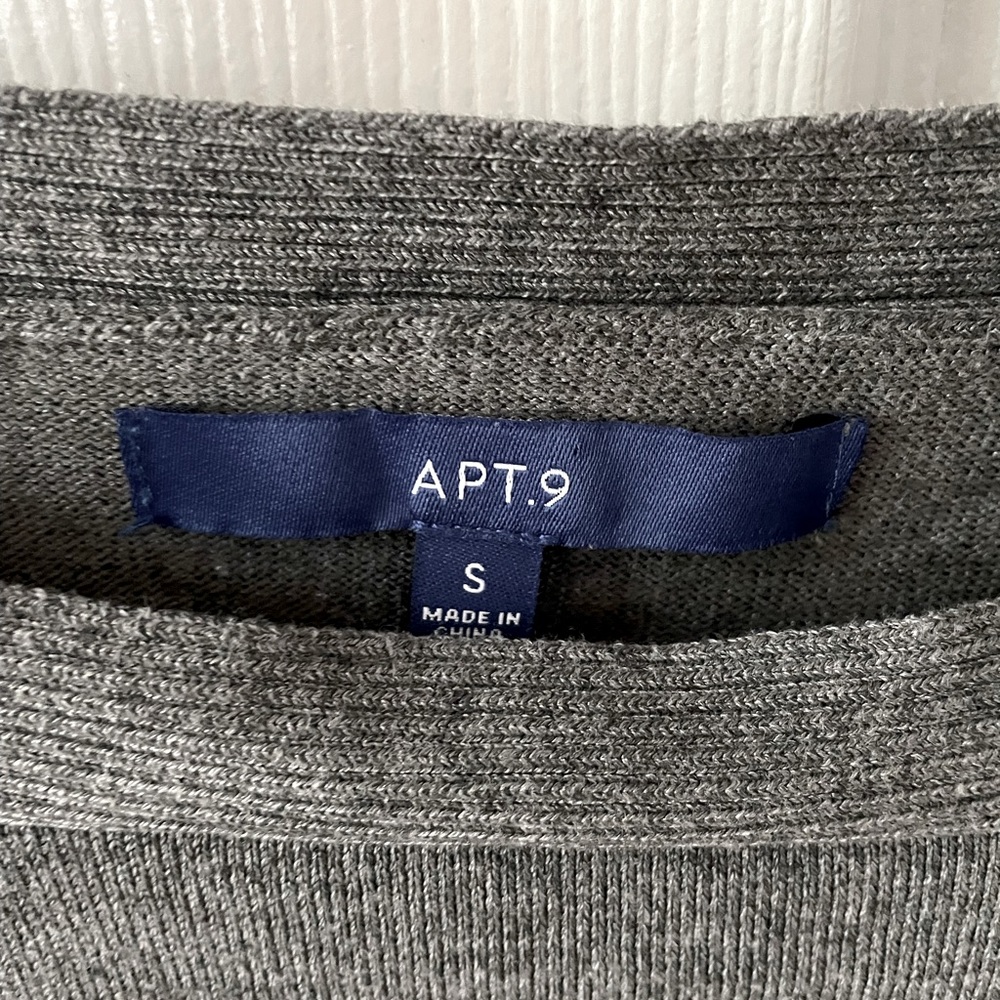 Apt. 9 Ruched Sweater Size S - Picture 3 of 5